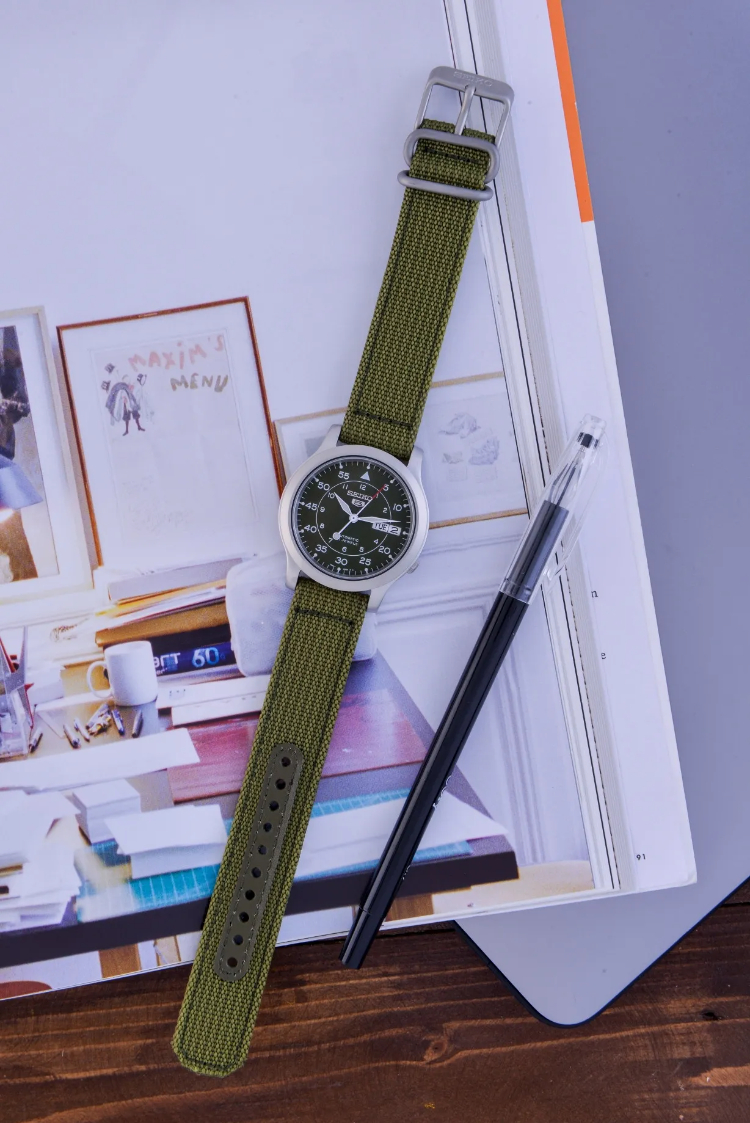 TOP 5 mẫu đồng hồ Seiko 5 nội địa Nhật Bản chất lượng nhất 7 Đồng hồ Seiko 5 nội địa Nhật Bản quân đội SNK805K2S