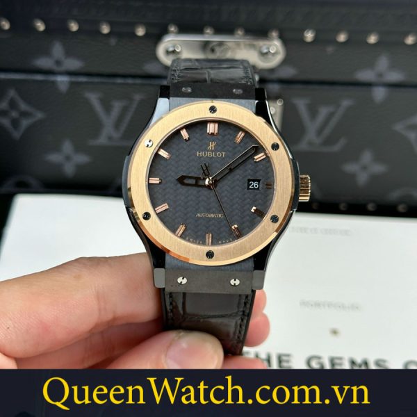 dong ho hublot replica classic fusion bezel ma vang day cao su lot da den 42mm 11